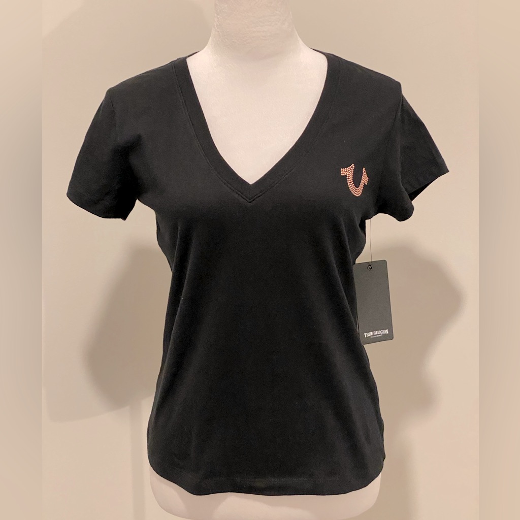 True Religion Brand Jeans Ladies V Neck, Short Sleeved Tee Shirt.